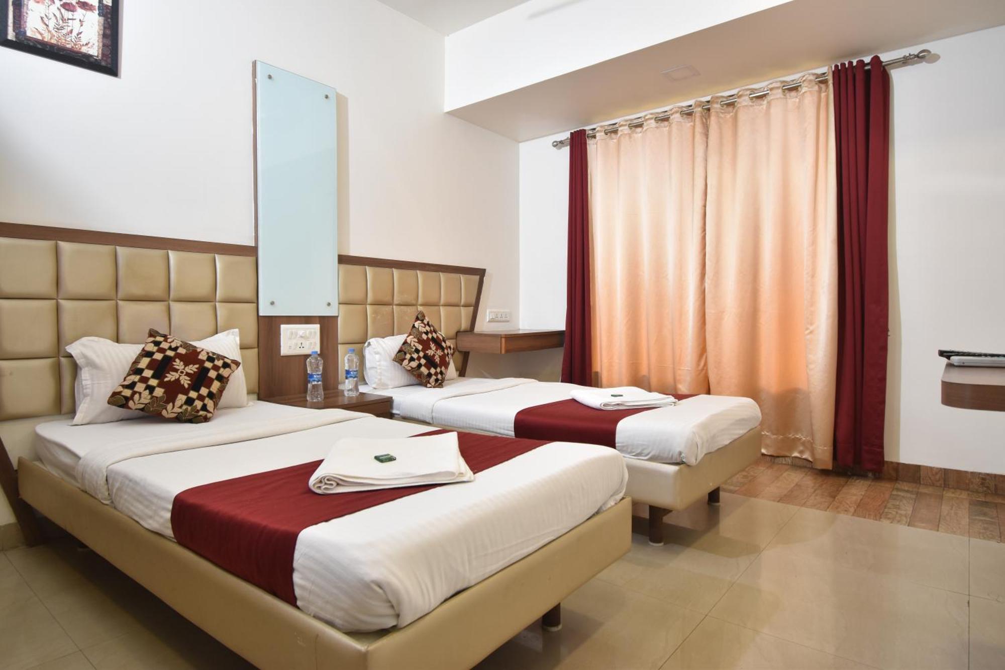 Apartment Krishna Leela Kamothe